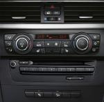 BMW 3-Series Convertible 2011 года
